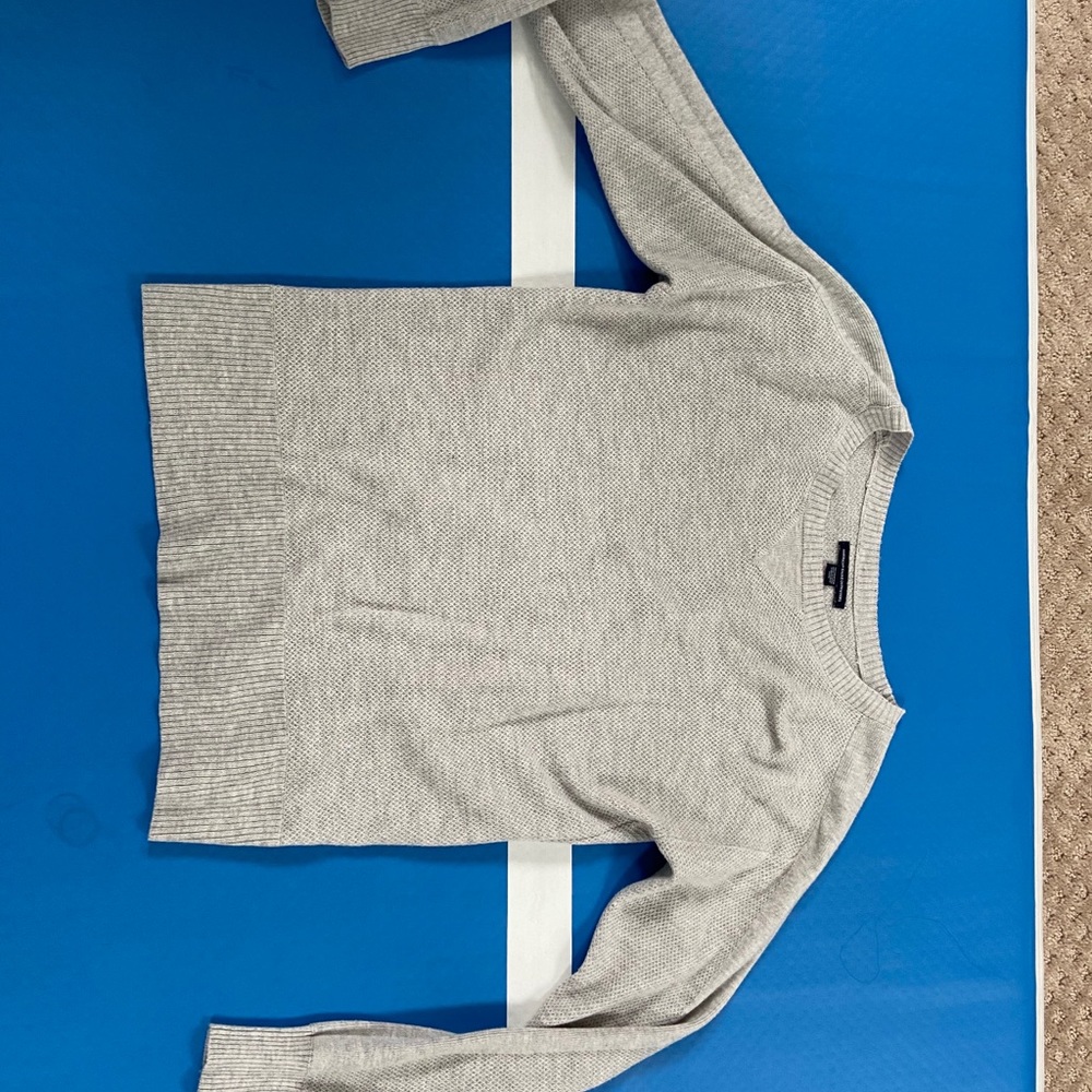 American eagle sweater - xs